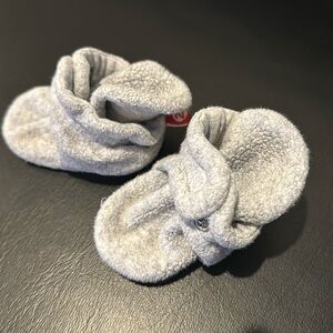 Gray fleece Zutano 3M Baby Shoes